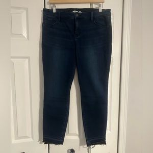 NWOT Dark Wash Fleece Lined Skinny Jeans